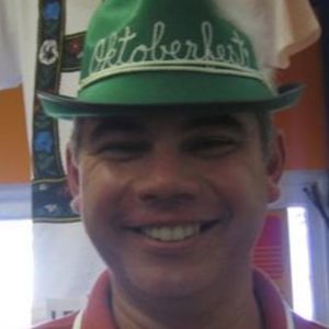 Meet your Posher, Josney